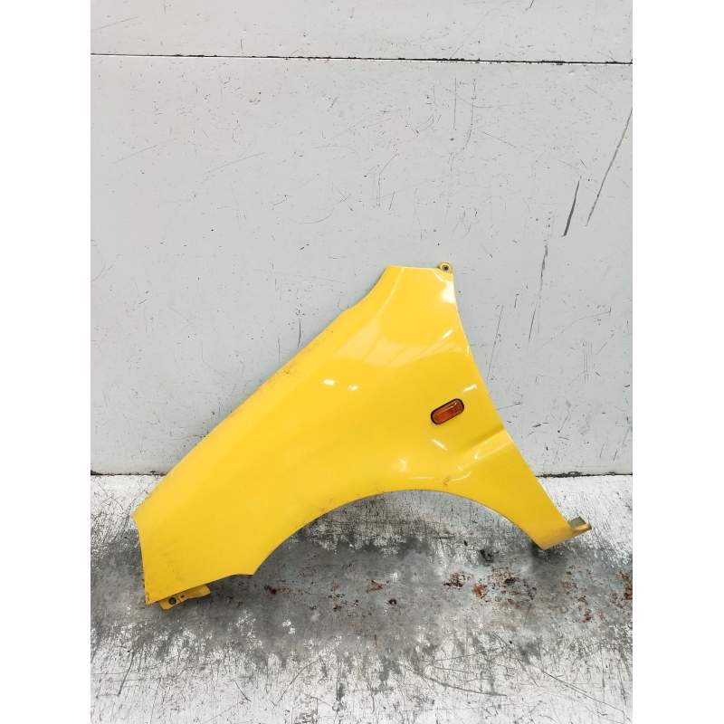 Recambio de aleta delantera izquierda para honda logo (ga) 1.3 (ga3) referencia OEM IAM   1999