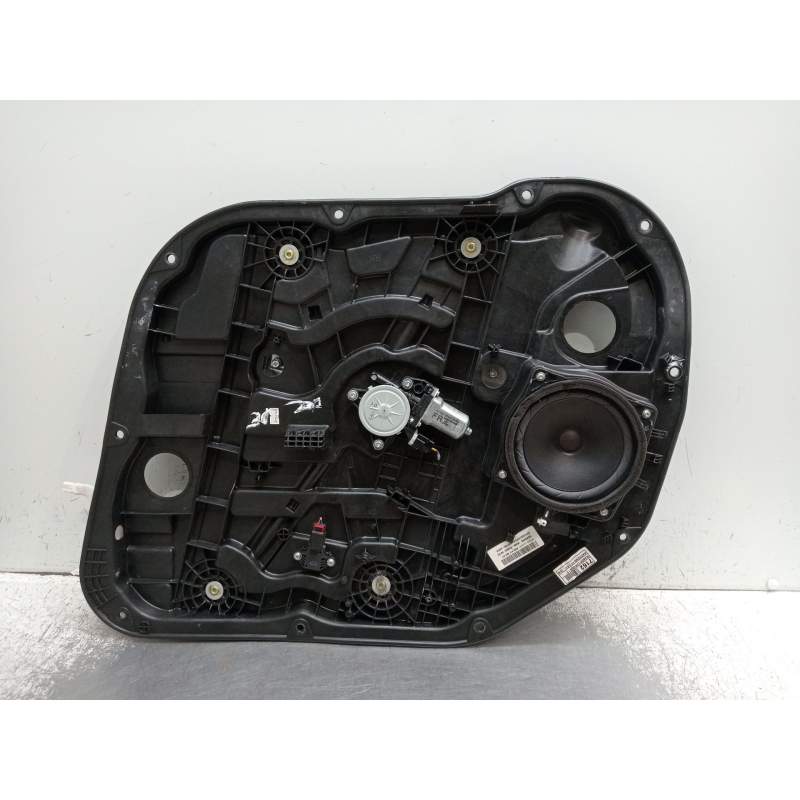 Recambio de elevalunas delantero derecho para kia carens iv 1.7 crdi referencia OEM IAM 82480A400 5P 2013