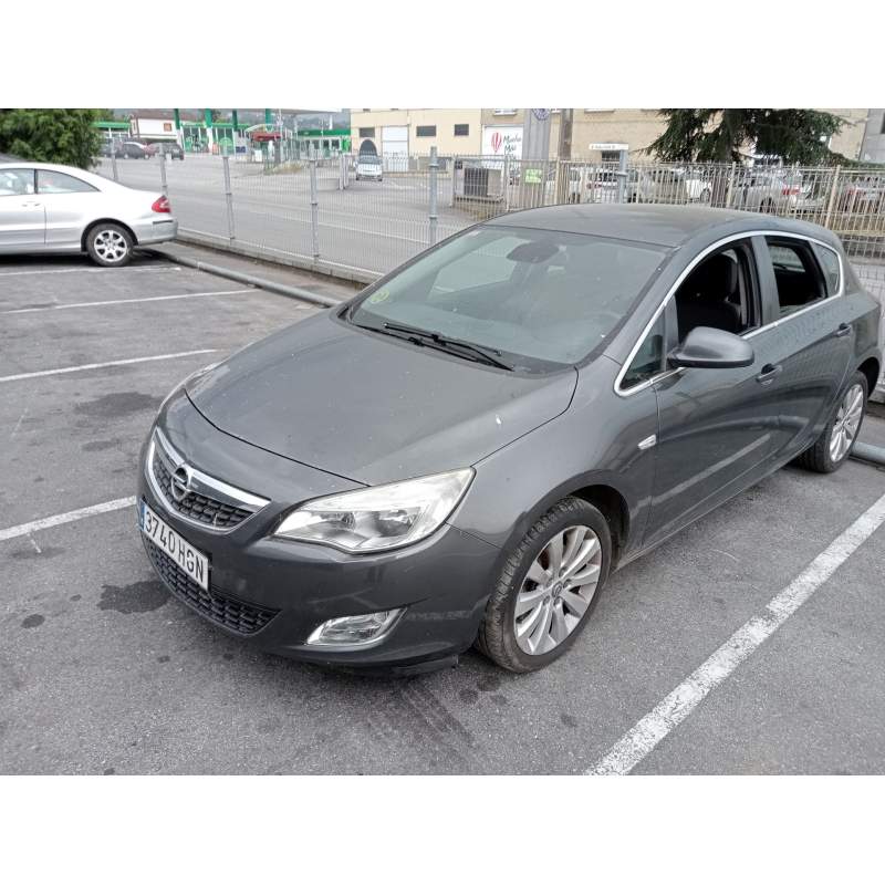 OPEL ASTRA J LIM.
