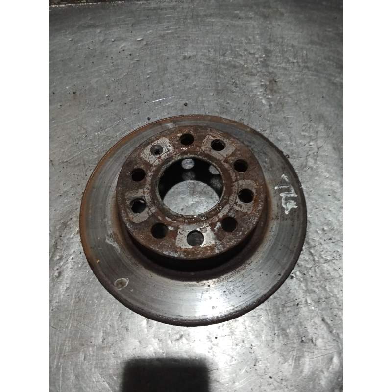 Recambio de disco freno trasero para volkswagen golf vi (5k1) 2.0 tdi referencia OEM IAM   