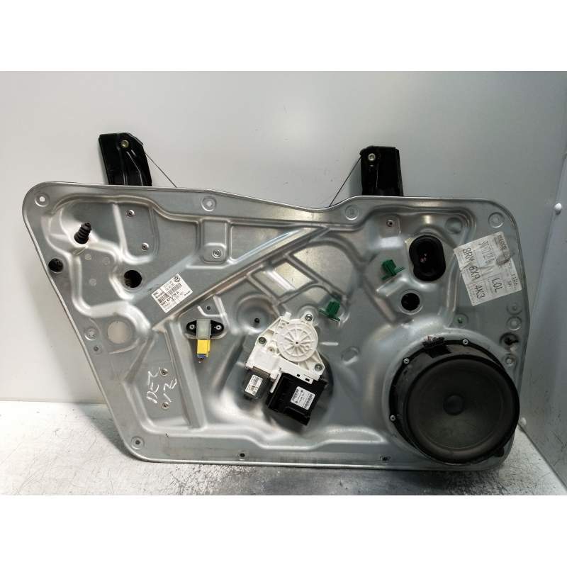 Recambio de elevalunas delantero izquierdo para volkswagen tiguan (5n1) advance referencia OEM IAM 5N1837729A   5N0837755  1K095
