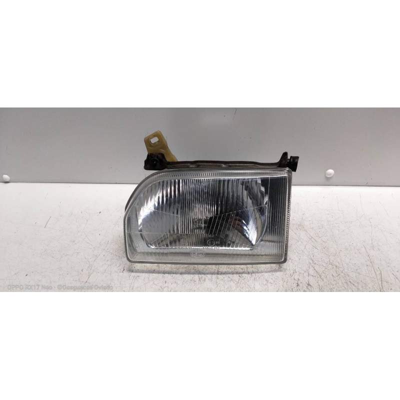 Recambio de faro izquierdo para ford orion referencia OEM IAM   
