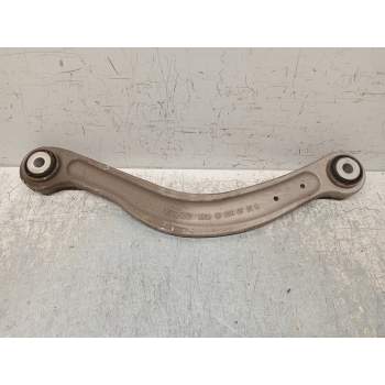 BRAZO SUSPENSION SUPERIOR TRASERO DERECHO 