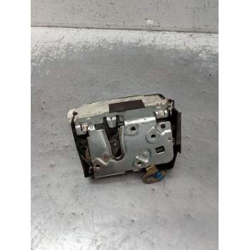 MOTOR CIERRE CENTRALIZADO DELANTERO DERECHO 3P 2001