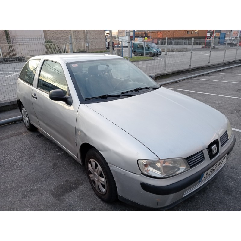 seat ibiza (6k1) del año 2001