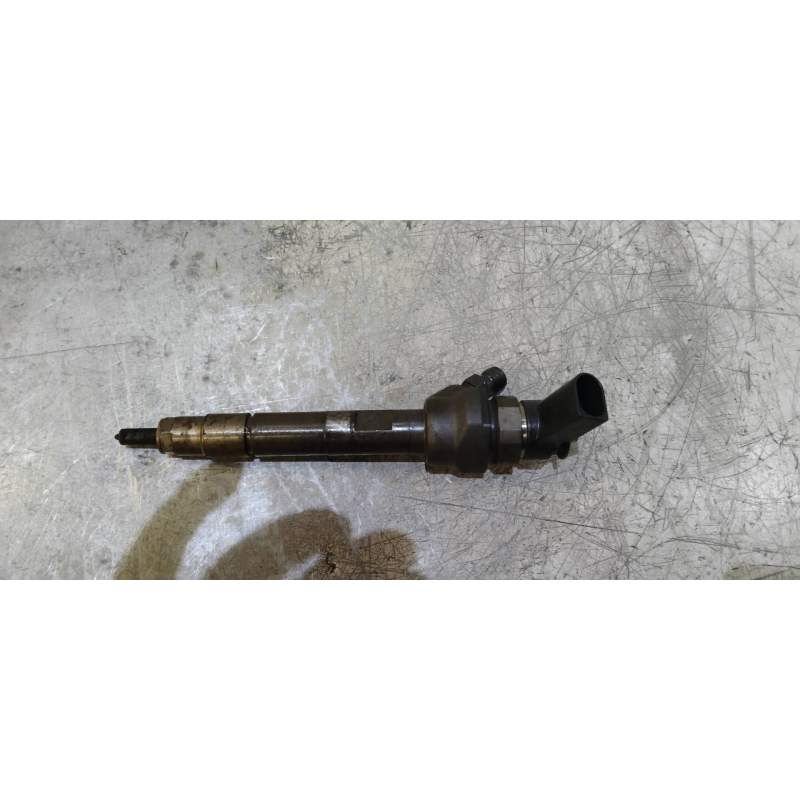Recambio de inyector para bmw serie 3 touring (e91) 318d referencia OEM IAM 0445110601  