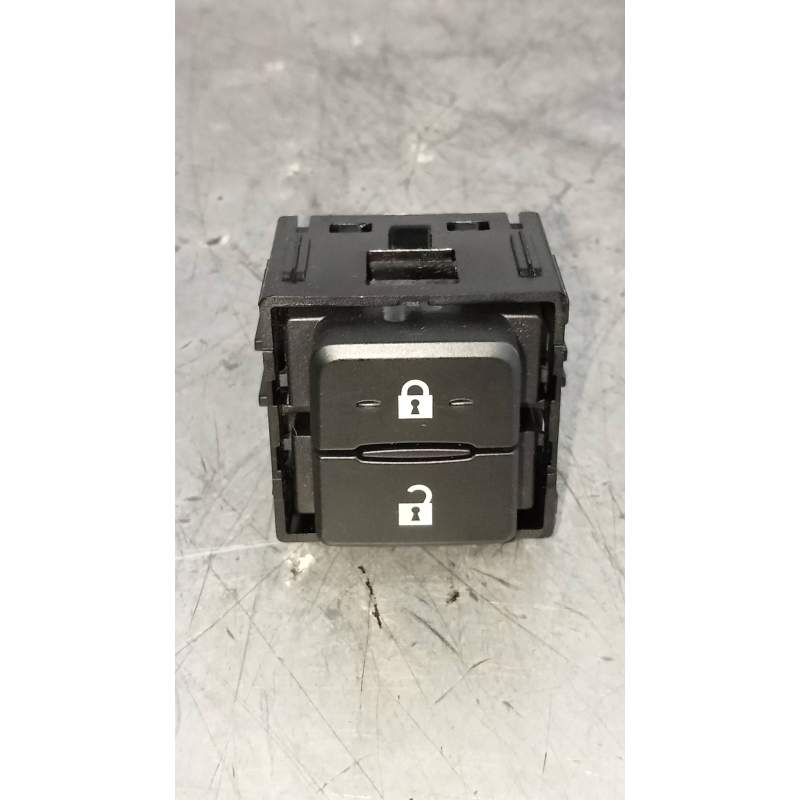 Recambio de mando multifuncion para lexus nx 300h 4wd referencia OEM IAM 1490C90 193149 