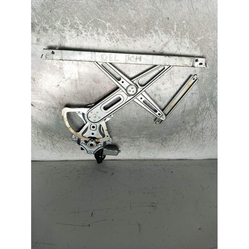 Recambio de elevalunas delantero derecho para toyota yaris live referencia OEM IAM 857100d100 973582101 5P 2013