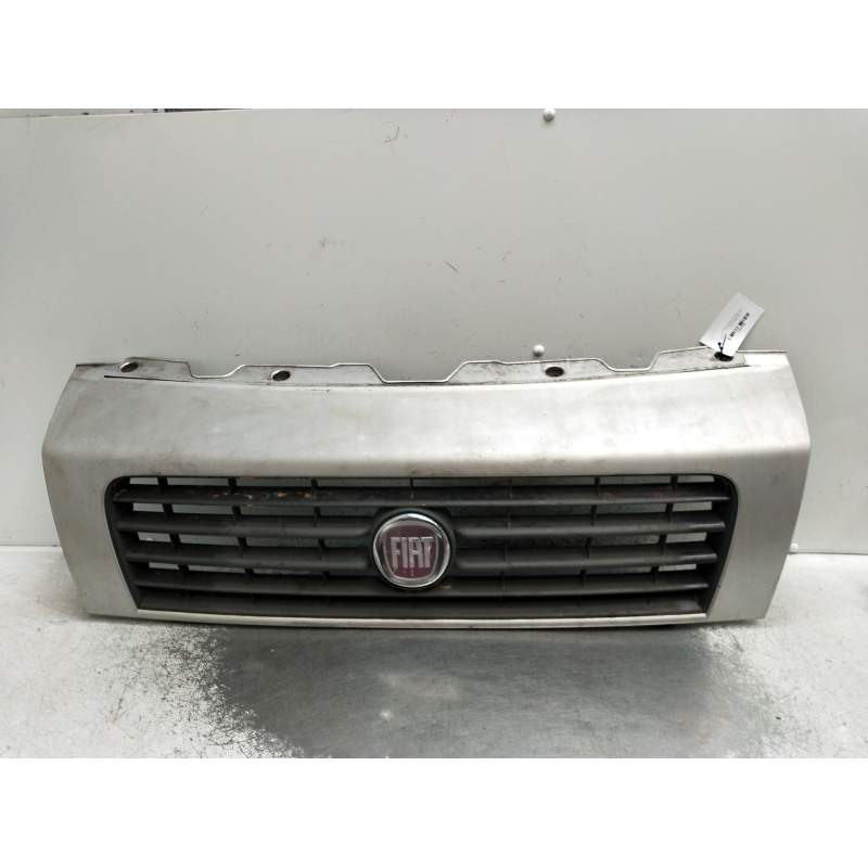 Recambio de rejilla delantera para fiat ducato furgoneta (250_) 160 multijet 3,0 d referencia OEM IAM   2006