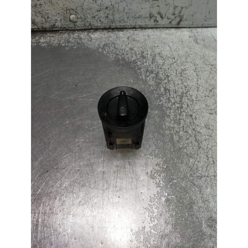 Recambio de mando luces para volkswagen golf iv berlina (1j1) referencia OEM IAM 1C0941531 INTERRUPTOR 1998
