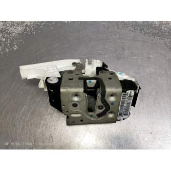 MOTOR CIERRE CENTRALIZADO TRASERO DERECHO P04589914AEB 5P 2017