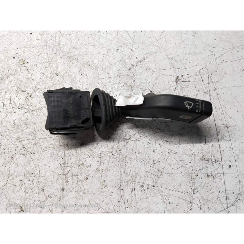 Recambio de mando limpia para opel combo (corsa c) familiar referencia OEM IAM   