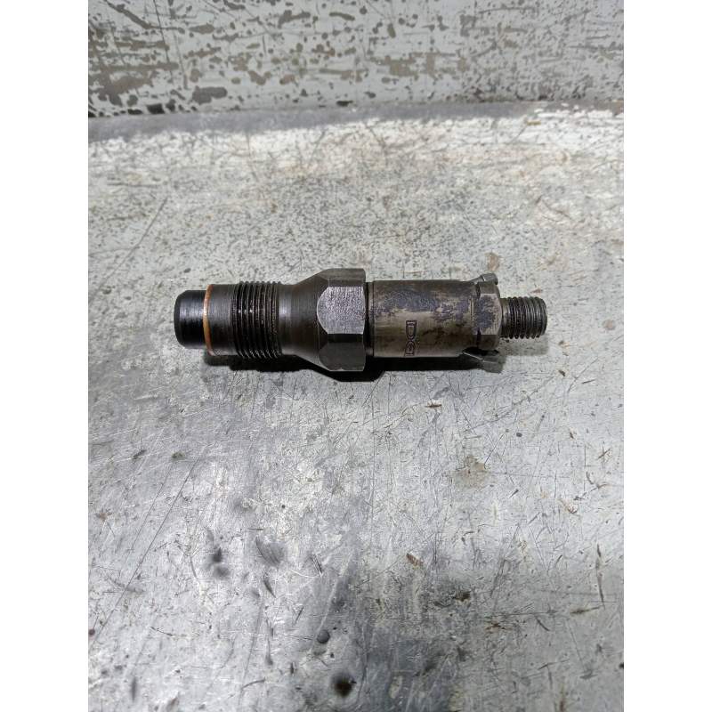 Recambio de inyector para citroën xsara berlina 1.9 d sx referencia OEM IAM LCR6736001  DELPHI