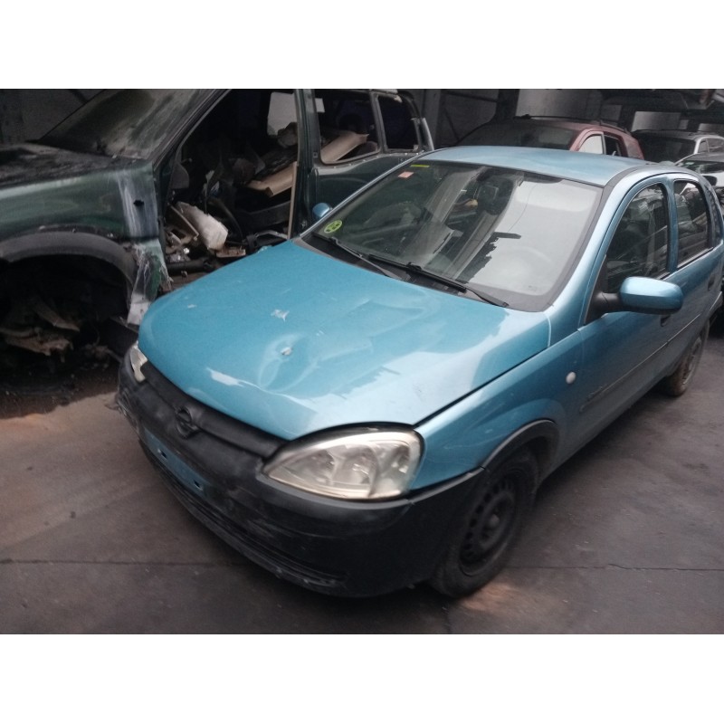 opel corsa c del año 2001