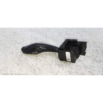 MANDO LUCES AV6T13335AD 
