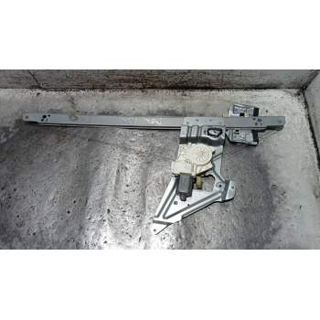 ELEVALUNAS DELANTERO IZQUIERDO A9067200046 A0068205442 