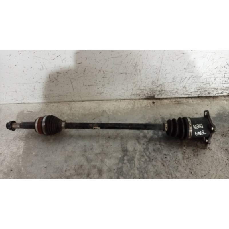 Recambio de transmision trasera derecha para lexus nx 300h 4wd referencia OEM IAM 4234048110  