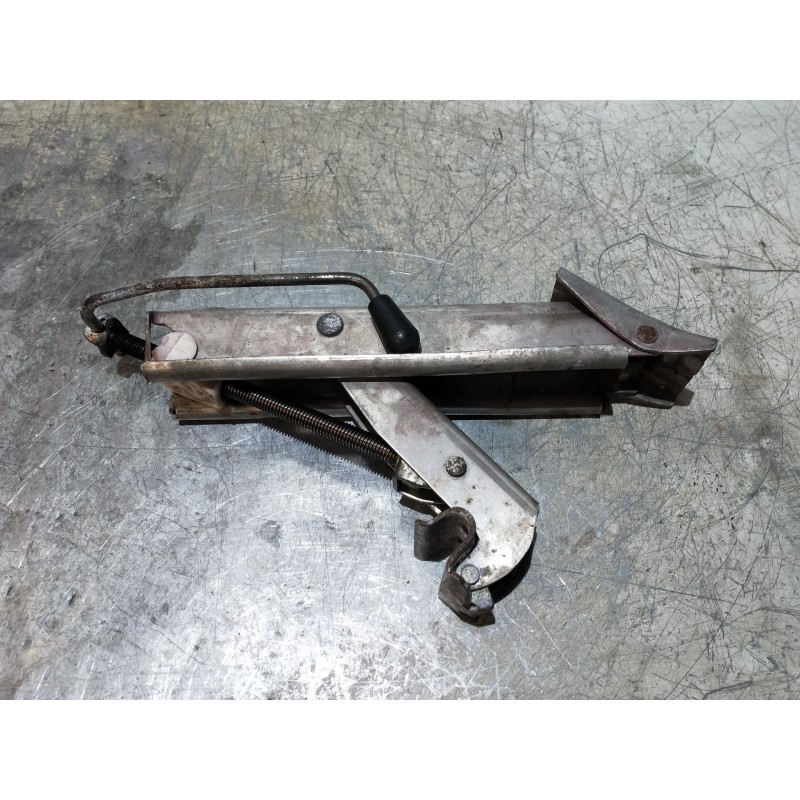 Recambio de gato para seat ibiza (6l1) f.r. referencia OEM IAM   