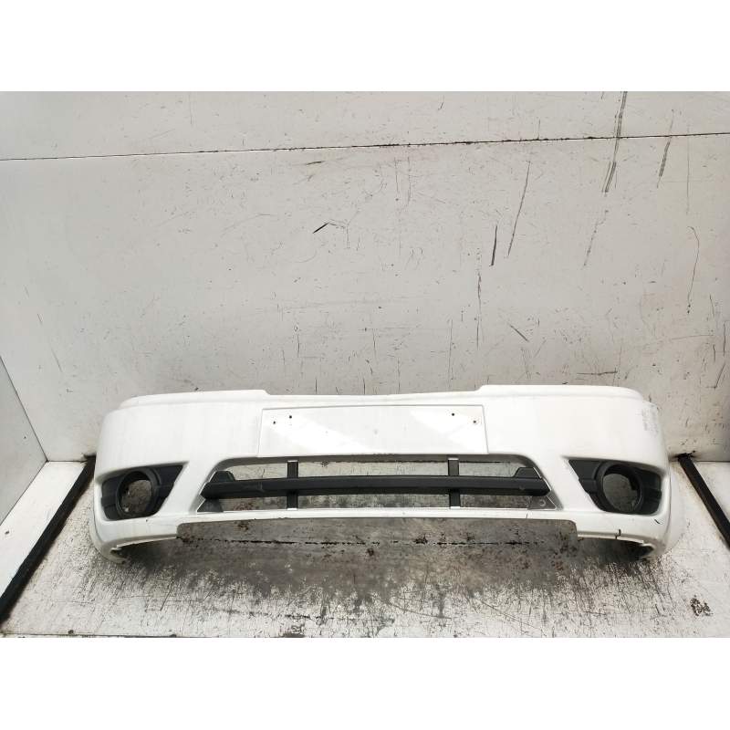 Recambio de paragolpes delantero para tata xenon 2.2 dci referencia OEM IAM   2008
