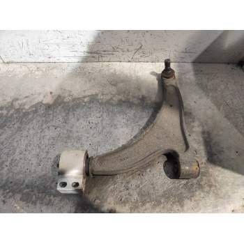 BRAZO SUSPENSION INFERIOR DELANTERO IZQUIERDO 84248214