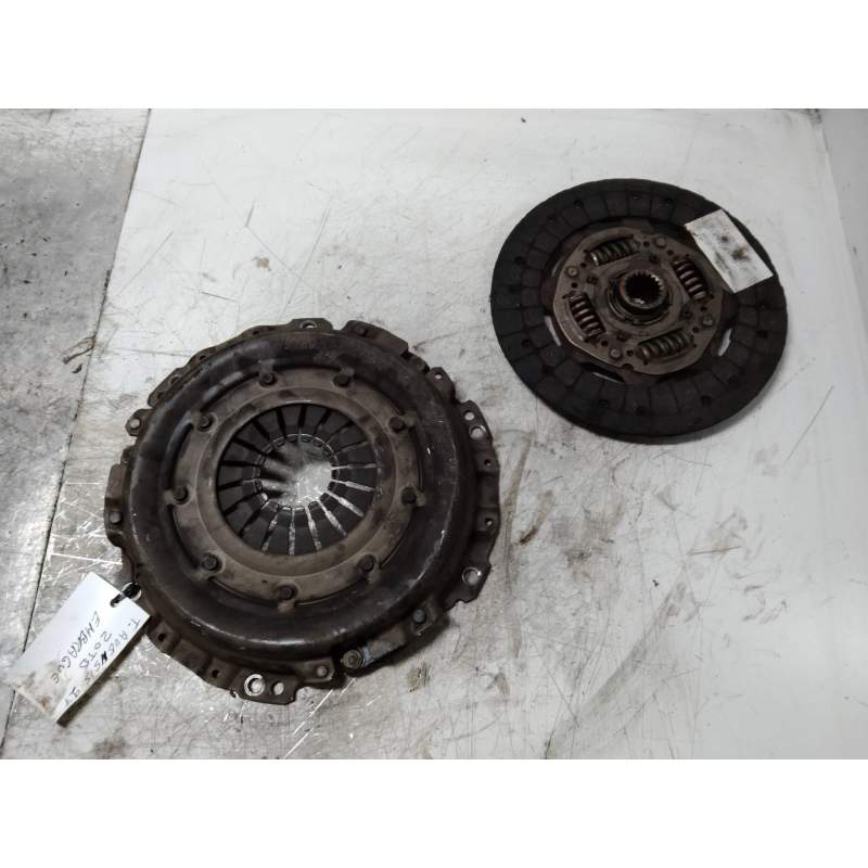 Recambio de kit embrague para toyota avensis berlina (t 22) 2.0 turbodiesel cat referencia OEM IAM 3125005040  