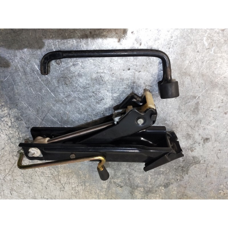 Recambio de gato para peugeot 106 (s2) max d referencia OEM IAM   