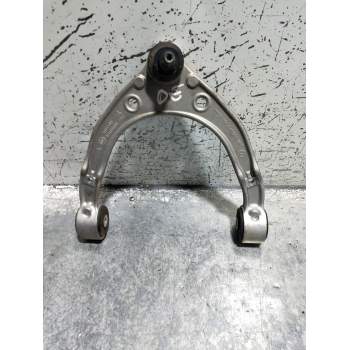BRAZO SUSPENSION SUPERIOR DELANTERO DERECHO 