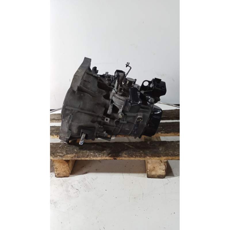 Recambio de caja cambios para hyundai i30 classic referencia OEM IAM T9J5C 5v 081855