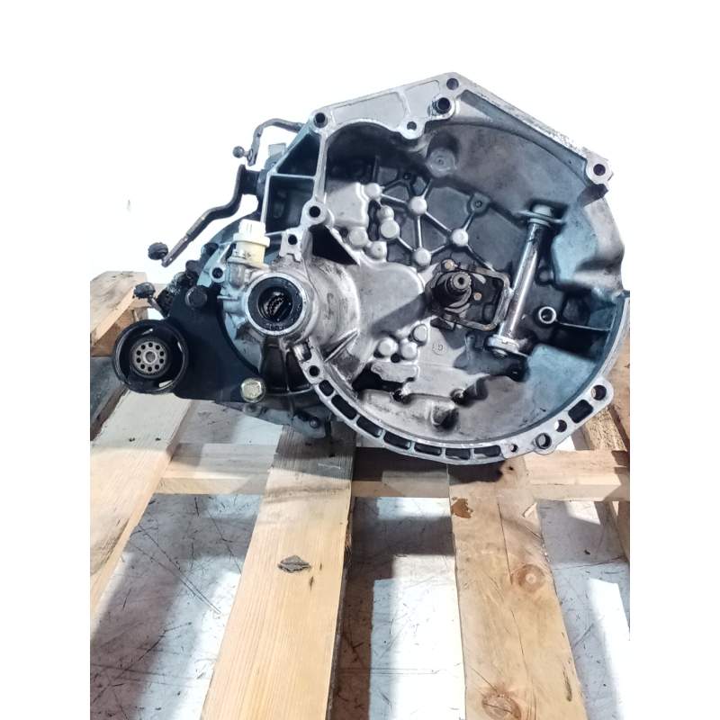 Recambio de caja cambios para citroën saxo (s0, s1) 1.4 vts referencia OEM IAM 20CF11 5V 0004387