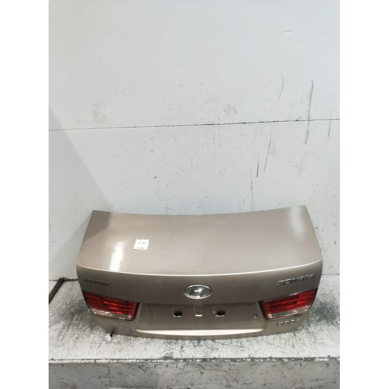 Recambio de tapa maletero para hyundai sonata v (nf) 2.0 crdi referencia OEM IAM  4P 