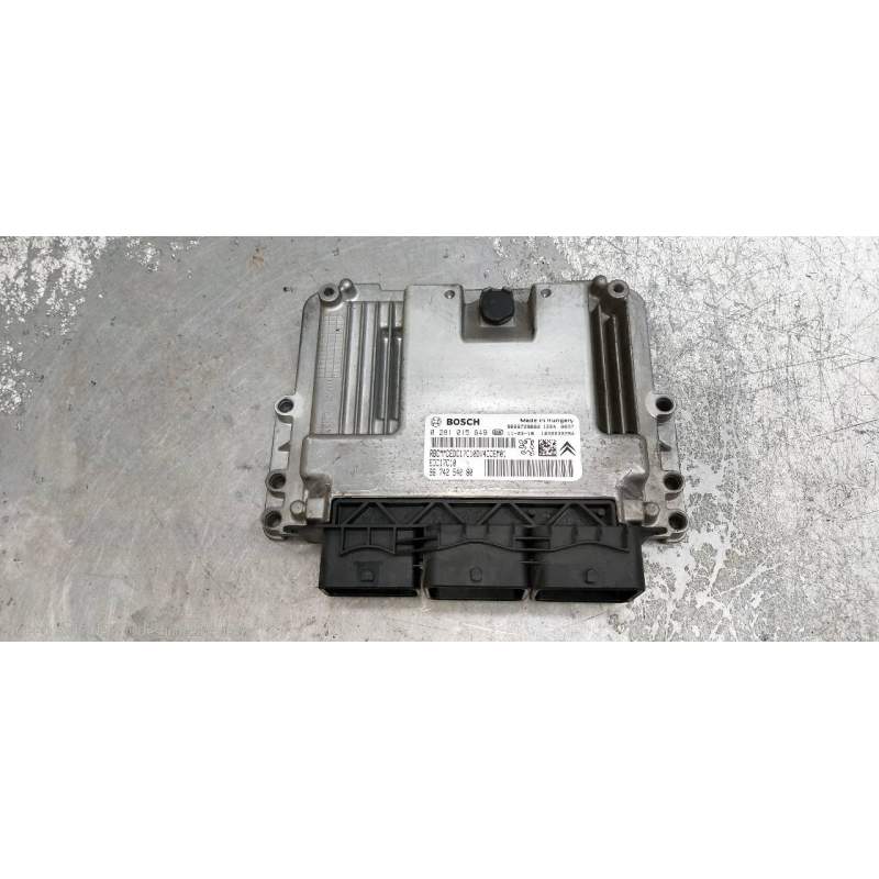 Recambio de centralita motor uce para citroën c3 exclusive referencia OEM IAM 0281015849 9674254080 9666729680