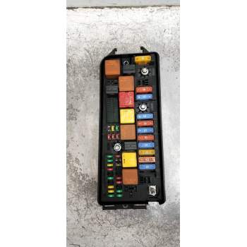 CAJA RELES / FUSIBLES 12783251 519109706 