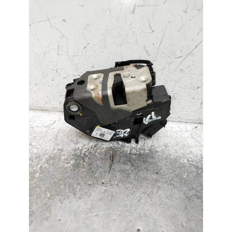Recambio de motor cierre centralizado trasero derecho para ford focus turn. referencia OEM IAM BM5AA26412AG  5P