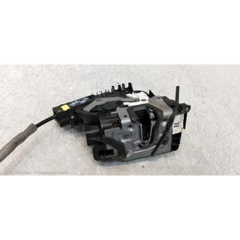 MOTOR CIERRE CENTRALIZADO TRASERO DERECHO A0997303800 