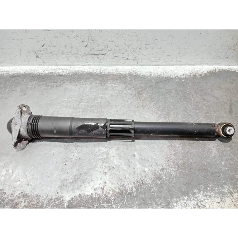 Recambio de amortiguador trasero izquierdo para volkswagen touran (5t1) 1.6 tdi referencia OEM IAM 5QA512011AQ  