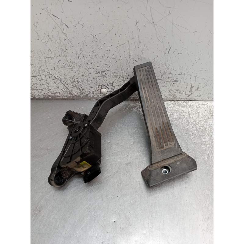 Recambio de potenciometro pedal para kia carens iv 1.7 crdi referencia OEM IAM DH32726A4000  2013