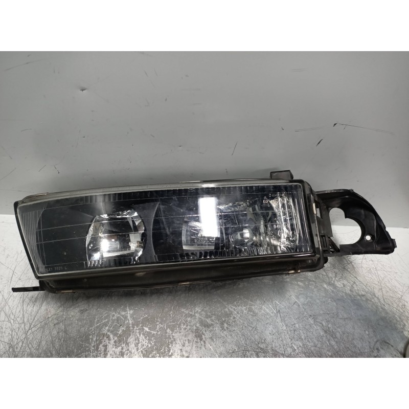 Recambio de faro izquierdo para mitsubishi galant berlina (ea0) 2000 elegance referencia OEM IAM   