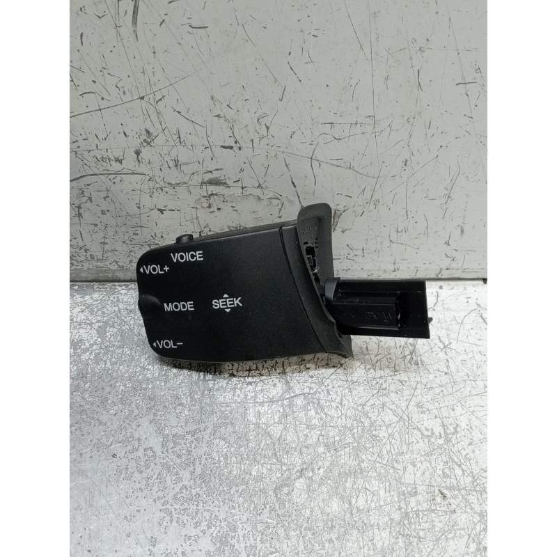 Recambio de mando multifuncion para ford focus ii descapotable 2.0 tdci referencia OEM IAM   