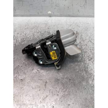 MOTOR CIERRE CENTRALIZADO DELANTERO DERECHO 81320D4110FLV 4P