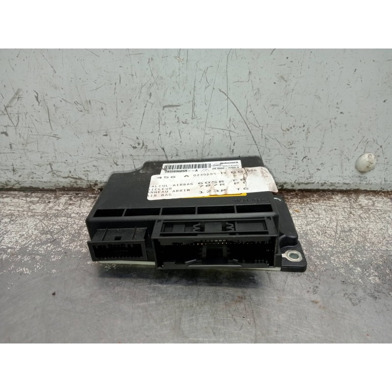 Recambio de centralita airbag para renault scenic iii dynamique referencia OEM IAM 285589605R  