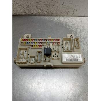CAJA RELES / FUSIBLES 97RA000001 97RA012018 