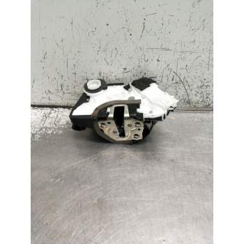 MOTOR CIERRE CENTRALIZADO DELANTERO IZQUIERDO M5611480 5p 2023