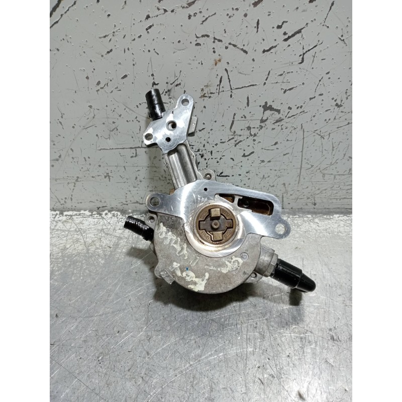 Recambio de depresor freno / bomba vacio para volkswagen fox (5z1) básico referencia OEM IAM 038145209  