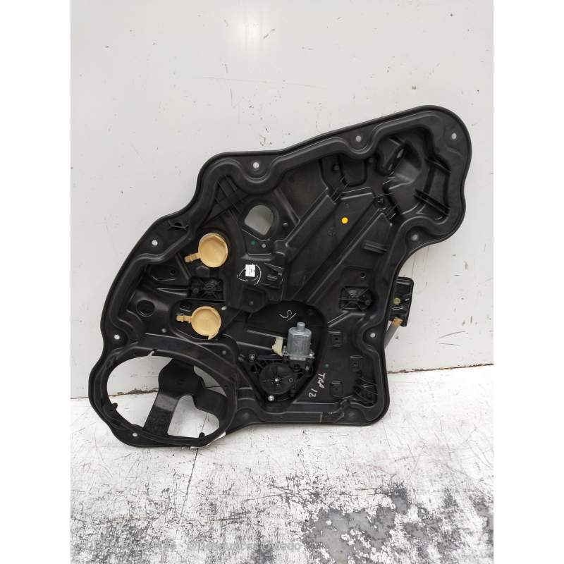 Recambio de elevalunas trasero izquierdo para jeep compass ii 1.4 m-air cat referencia OEM IAM C54626101  5P