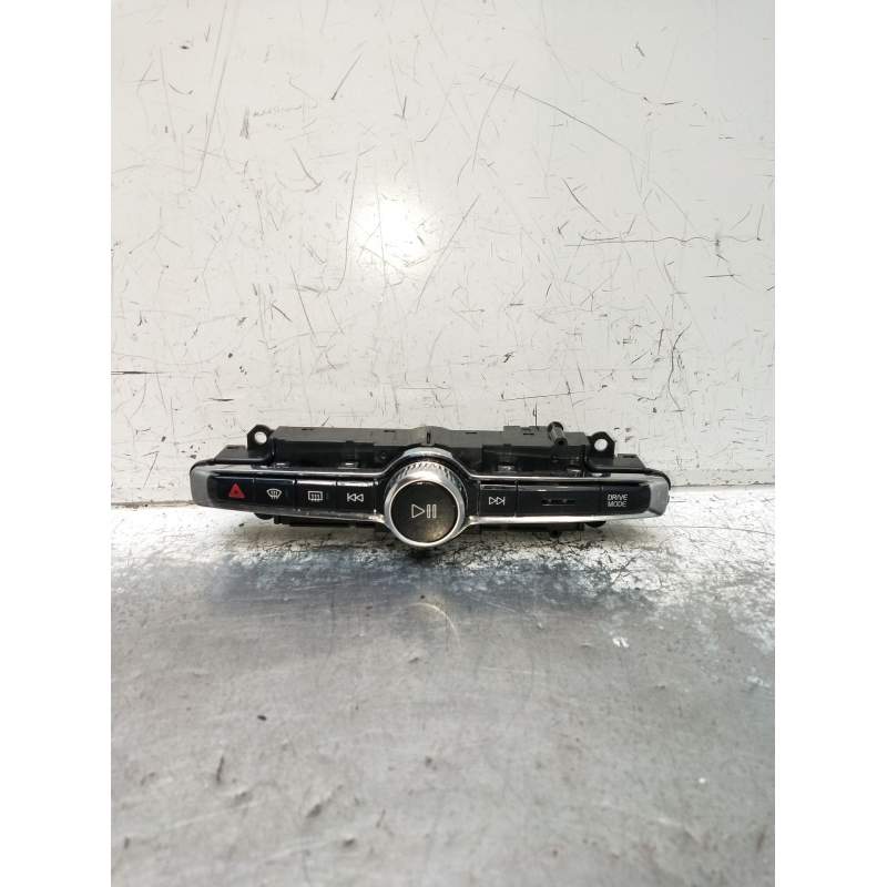 Recambio de mando multifuncion para volvo xc40 (536) d4 awd referencia OEM IAM P31456672 T18060068702 2017