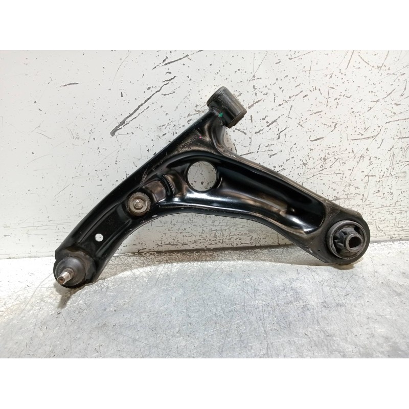 Recambio de brazo suspension inferior delantero izquierdo para peugeot 107 1.0 cat (384f) referencia OEM IAM   