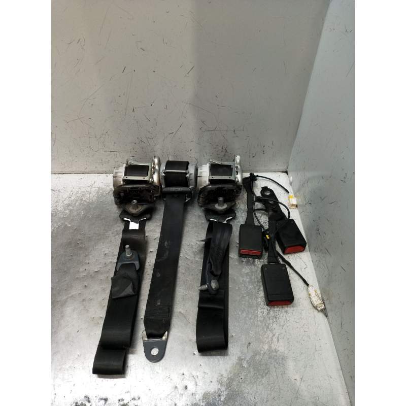 Recambio de juego cinturones delantero para opel vivaro c furgoneta (k0) 2.0 referencia OEM IAM  5P 2019