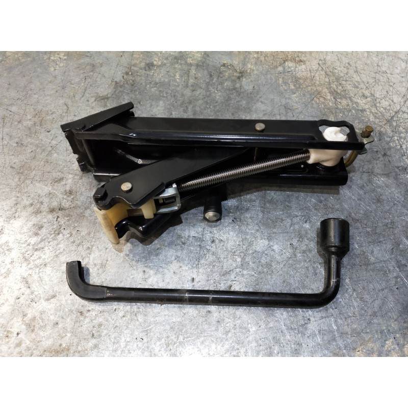 Recambio de gato para peugeot 206 berlina x-line refri referencia OEM IAM   