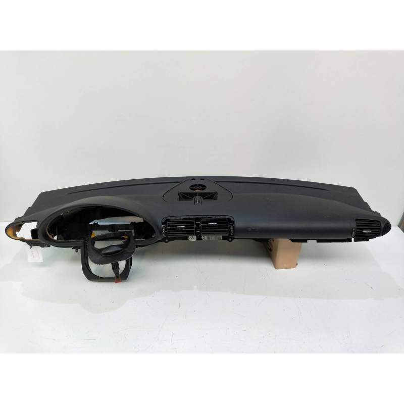 Recambio de salpicadero para mercedes-benz clase c (w203) familiar 2.2 cdi cat referencia OEM IAM   