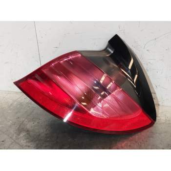 PILOTO TRASERO DERECHO 2038200664 COUPE
